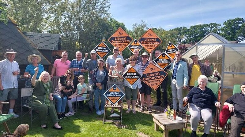 Group picture of Lib Dem supporters