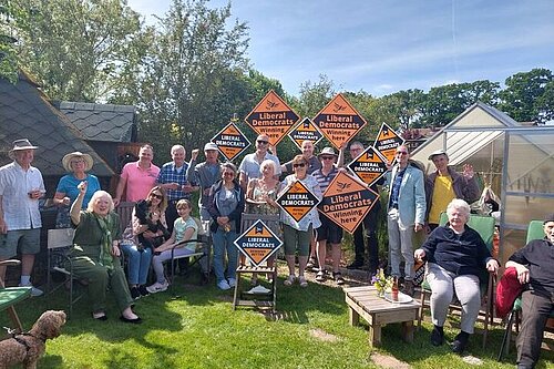 Group picture of Lib Dem supporters